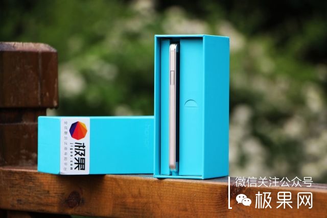 翻转吧摄像头，前后都能照出完美的照片：荣耀7i体验