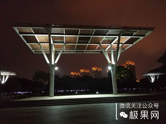 翻转吧摄像头，前后都能照出完美的照片：荣耀7i体验