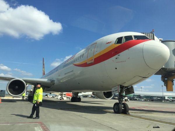 国内运营过波音767的航司,波音767-400er客机机龄