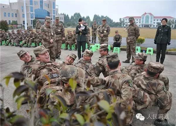 关注“五招鲜”专治兵哥哥的“鸭梨山大”症