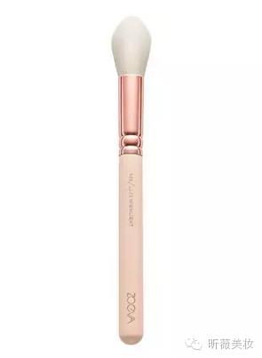 化妆这么久竟然还分不清化妆工具,化妆多年底妆还是搞不明白