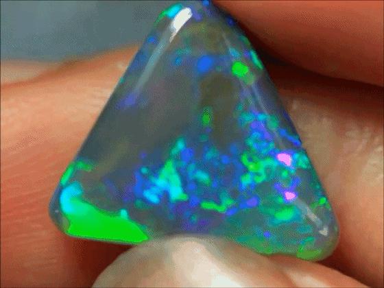 澳洲欧泊都是宝，非洲欧泊太垃圾？别瞎比较！