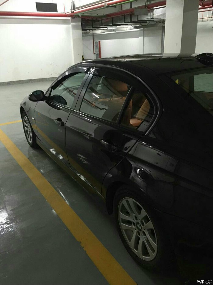 行驶10万公里的宝马320i,18年宝马320i10万公里还值得买吗