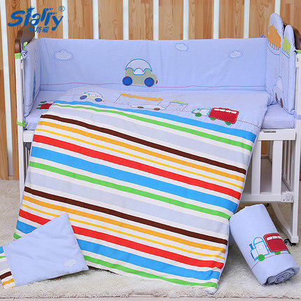 宝宝睡觉哭闹如何哄睡,晚上哭闹的宝宝怎么哄睡