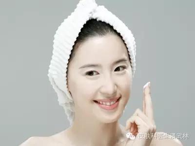 面部敏感性皮肤护理方案,敏感性皮肤晚上怎么护理