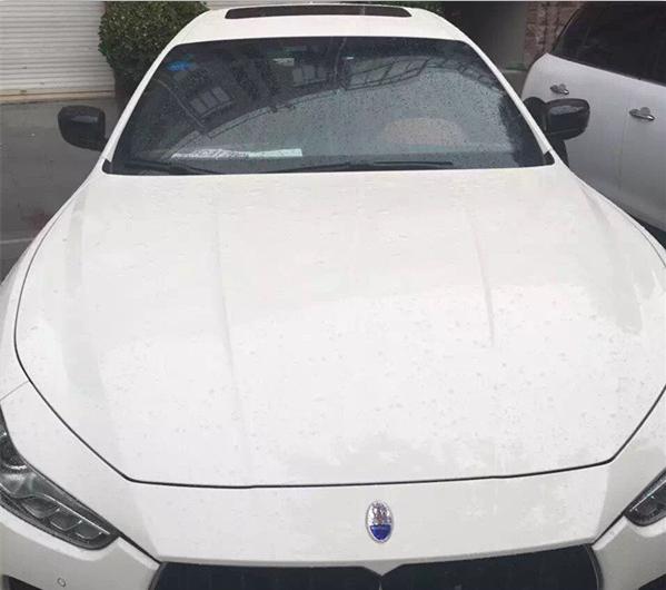 百万豪车定损维修3万元多吗,玛莎拉蒂全车喷漆翻新