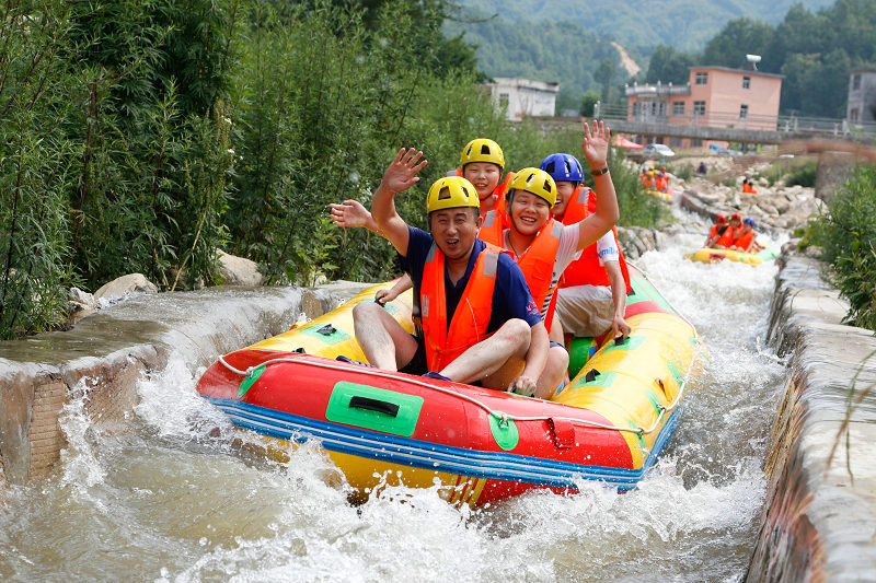 洛阳白云山漂流水上乐园,洛阳水上乐园最好玩的是哪个