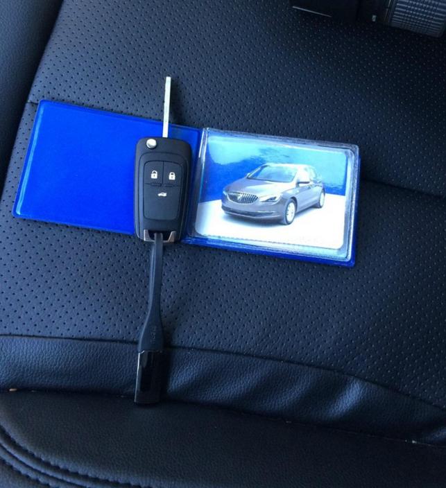 别克英朗20空间,英朗空间坐人实测