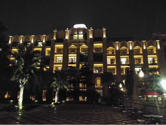 锤子t2现在还值得买吗,锤子手机t2最新消息