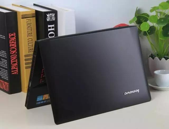 选大内存还是cpu,选大尺寸还是选高配置