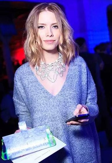 从小太妹到高考状元,从小太妹转型乖乖女完整版