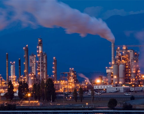 国际原油暴跌怎么办,国际油价大跌如何投资