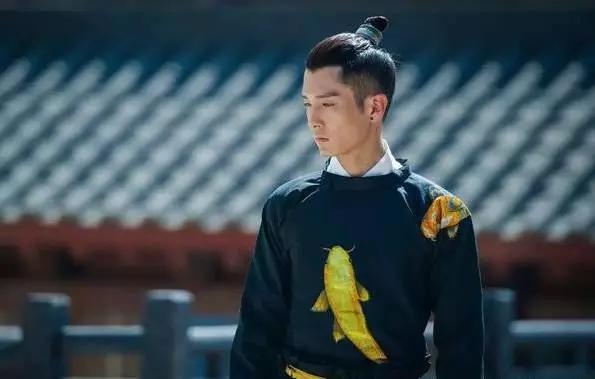 太子妃红的原因就是——相逢一炮泯恩仇