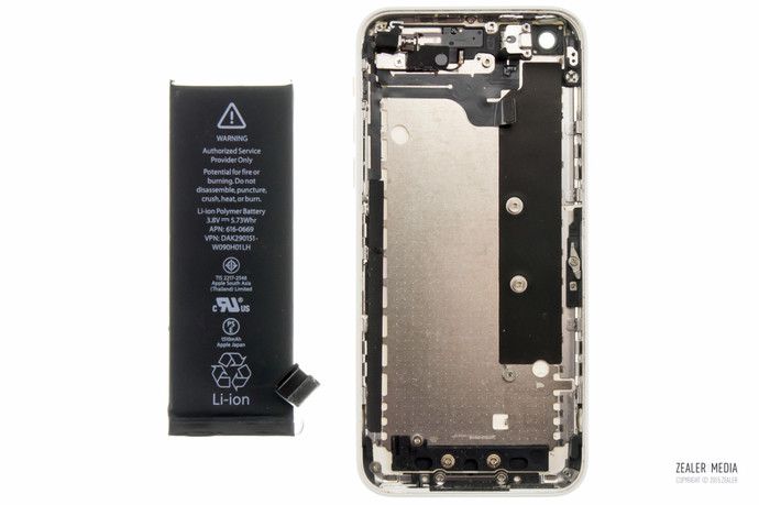 拆修iphone手机,苹果5c换后壳