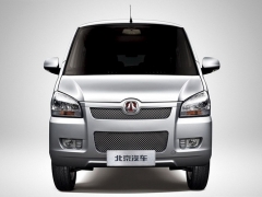 2018年3月份北汽威旺306销量489台，同比降落74.99%