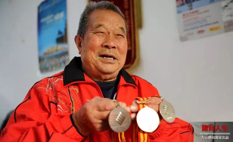 中国徒步第一人阿甘,阿甘环游中国