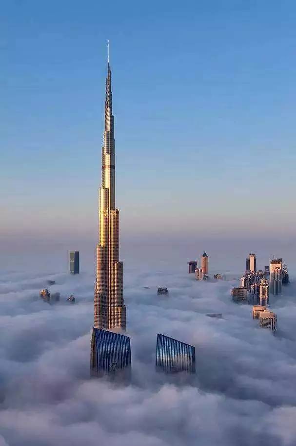 疯了！迪拜又疯了，这次连月亮都摘下来了...设易网1153期