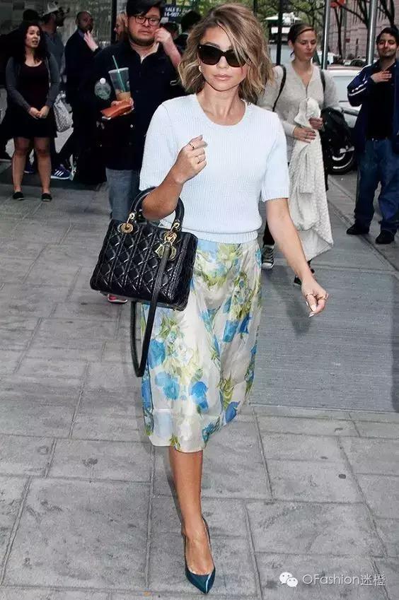 别嫌弃带LOGO的包了，那是你没挑对！