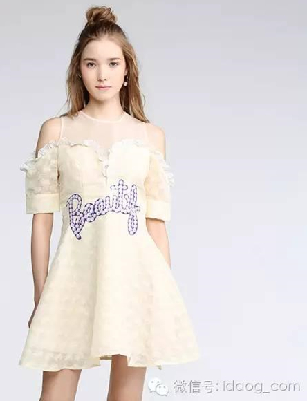 韩范伊人馆连衣裙,新款减龄韩范连衣裙