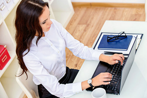 25岁以后长痘痘如何祛痘,青少年爆痘长痘如何祛痘