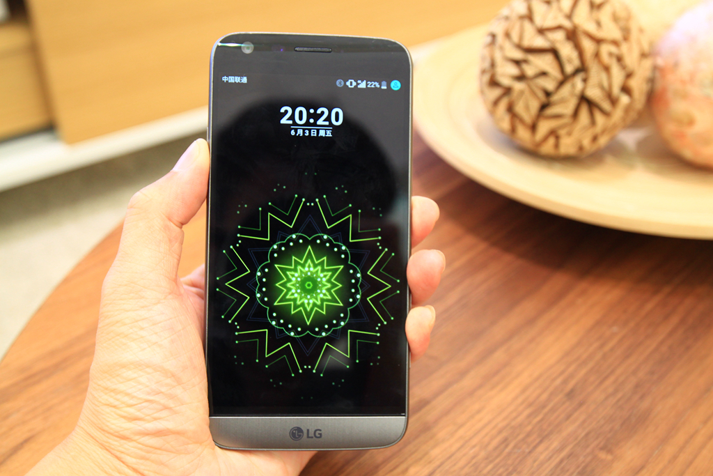 LGG5深度体验：一位勇敢的模块化手机探路者！