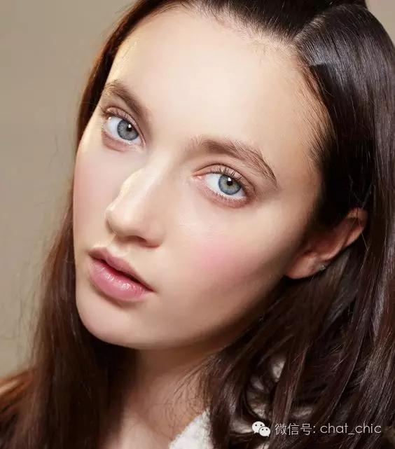 人生的第一次怎么开始的,人生的第一支遮瑕