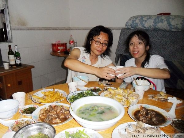 南宁网红王子豆浆,南宁网红豆浆王子视频