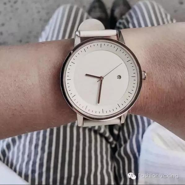 没块好看的表，我都不好意思露手腕