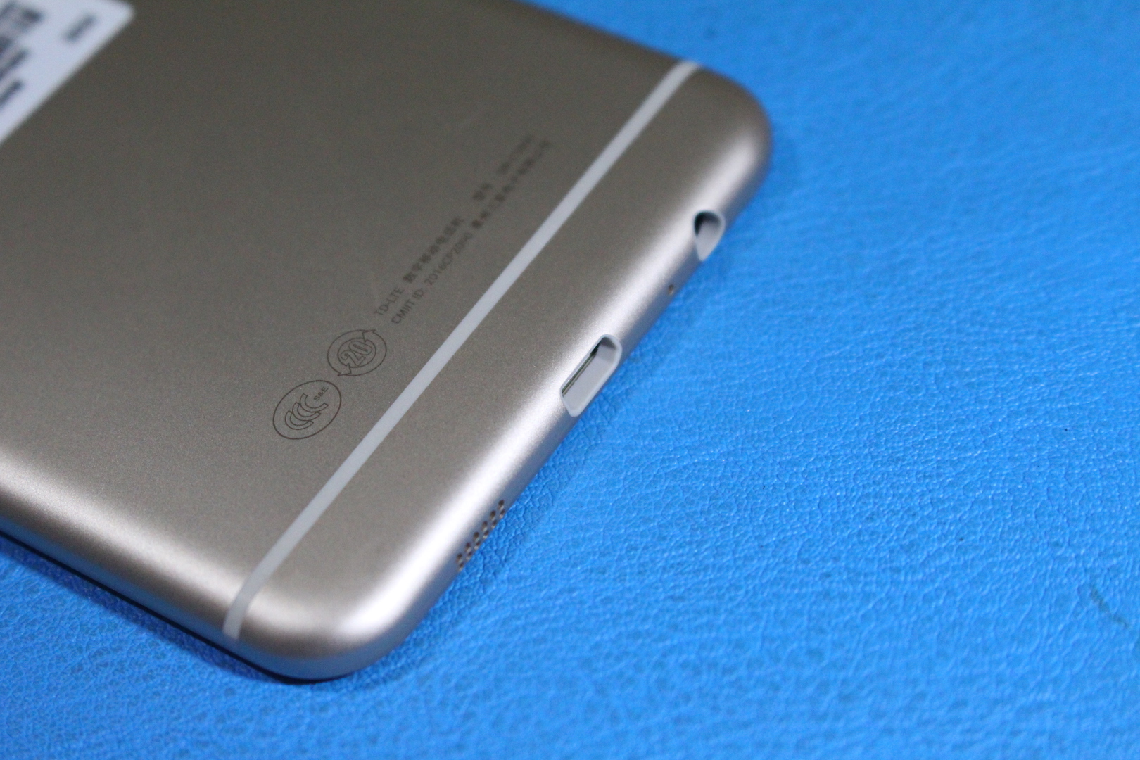 三星galaxyc55小白测评,三星galaxyc5价格及参数配置