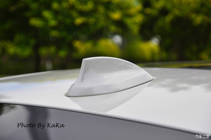 宝马三系320和gt的区别,比3系高级的中级车