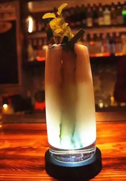 武汉18号酒馆欧洲杯看球好去处,欧洲杯看球酒吧上海