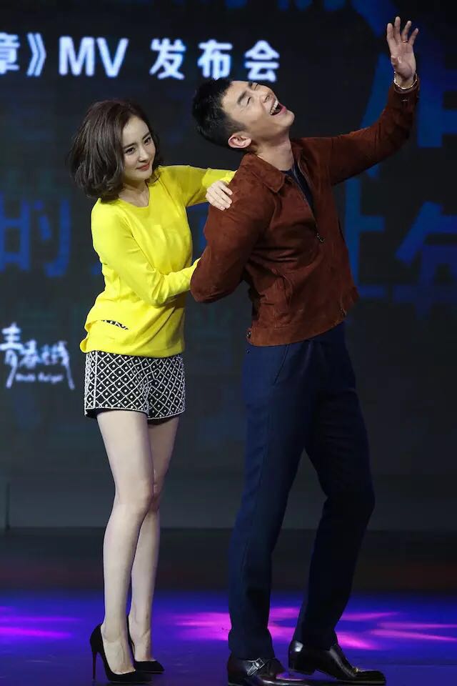 怎样的高跟鞋显腿细,穿怎样的高跟鞋不显腿粗