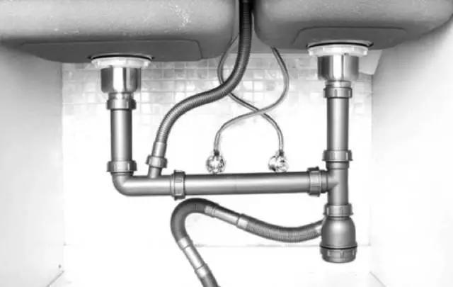 解析不锈钢水槽安装与水槽下空间的科学利用