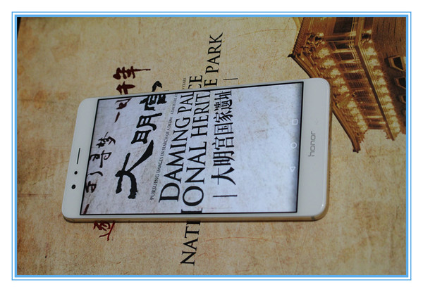 华为推出荣耀v8图片,华为v8pro和荣耀v8