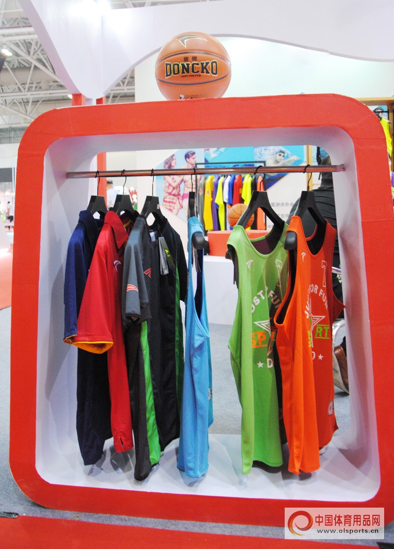 体博会四顾榕城运动鞋服品牌“福地”竞风采