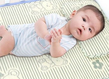 夏天睡凉席对身体有什么危害,宝宝夏天睡什么凉席比较好