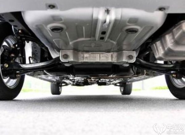 底盘各种异响的原因与排除方法,底盘异响常见原因解决方法