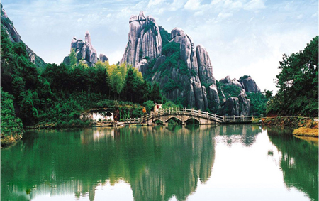 江西三百山国家森林公园,江西安远三百山风景区