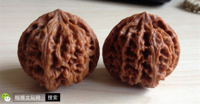 核桃有一个特别小的虫眼怎么办,核桃坏了怎么修补