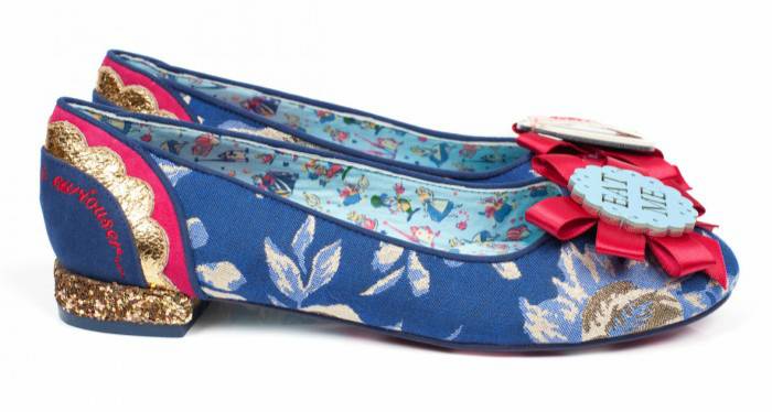 鞋履上的梦游仙境