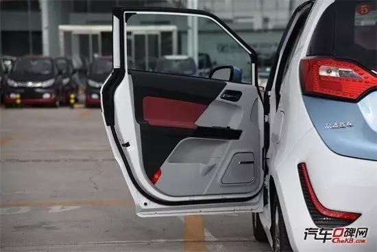 众泰e200车机,众泰新款e200官图