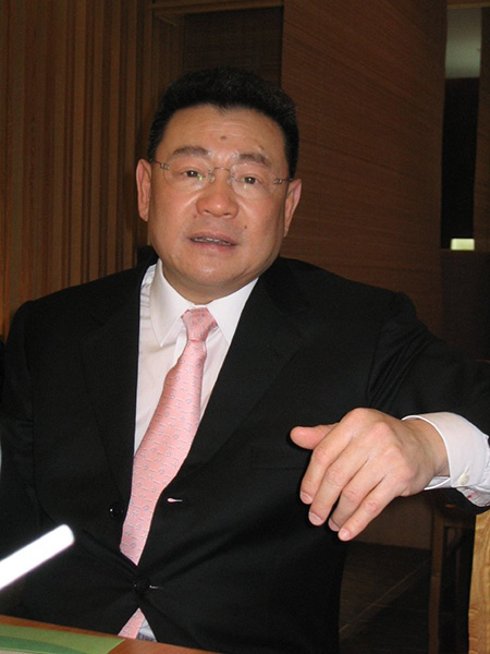 关之琳的爱情观很奇葩，做的几件事情放到现在绝对封杀