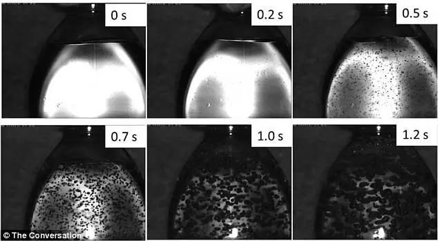 怎么开瓶装可乐不会喷,可乐疯狂摇动怎么能不喷