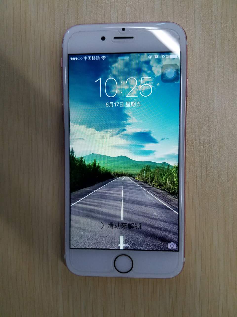 给手机贴膜的详细教程,给手机贴膜的小技巧有哪些