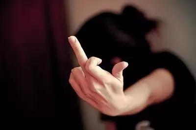 盘点那些生活中很贱的人,盘点那些特别贱的人