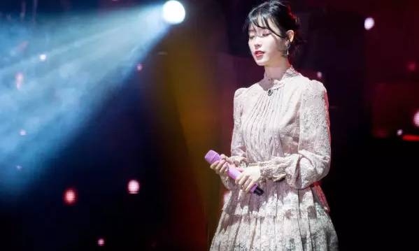 当明星遇到性骚扰，她们会怎么做？