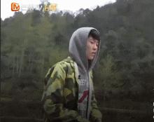 变形计陈新颖哭,变形计陈新颖结局