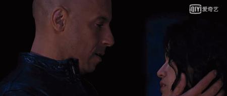 跟老婆蜜月，还和前女友有了孩子！《速8》里范迪塞尔是渣男吗？