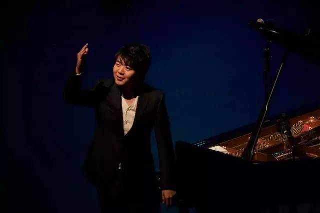 钢琴天才郎朗的故事,郎朗的天赋和勤奋