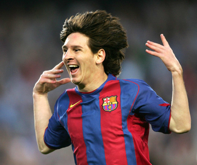 球王梅西夺冠纪念球,梅西的成长日记